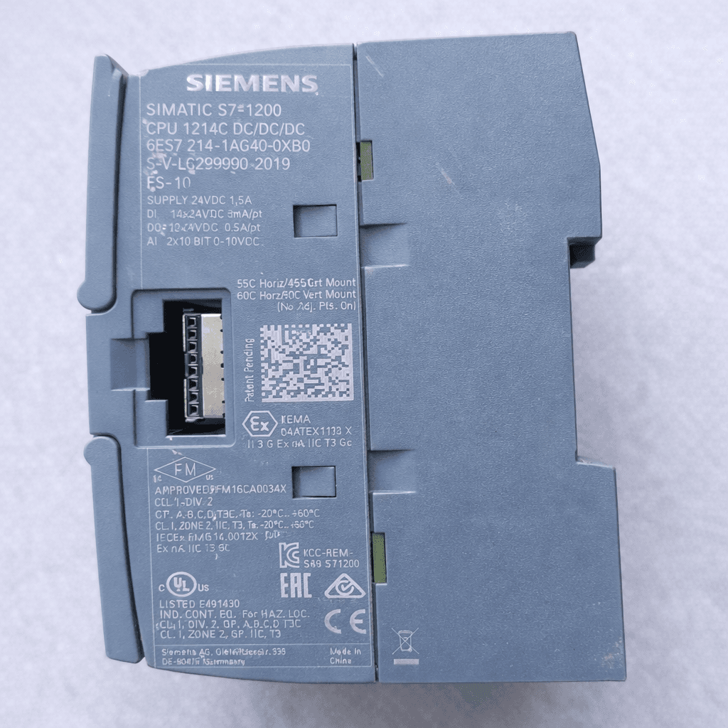 Siemens S7-1200 PLC module