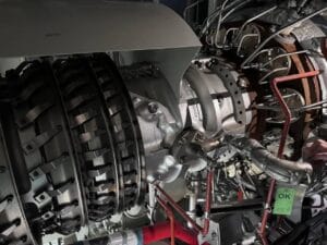 Industrial gas turbine internal structure and turbine section