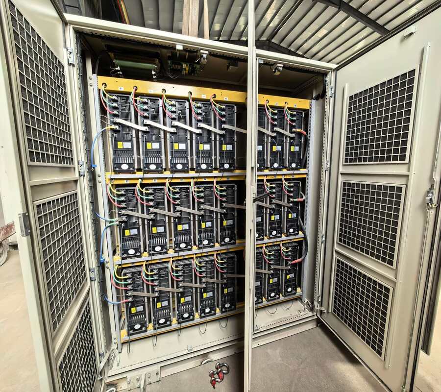 Internal cabinet view of HICONICS HIVERT-Y10-096 high voltage inverter