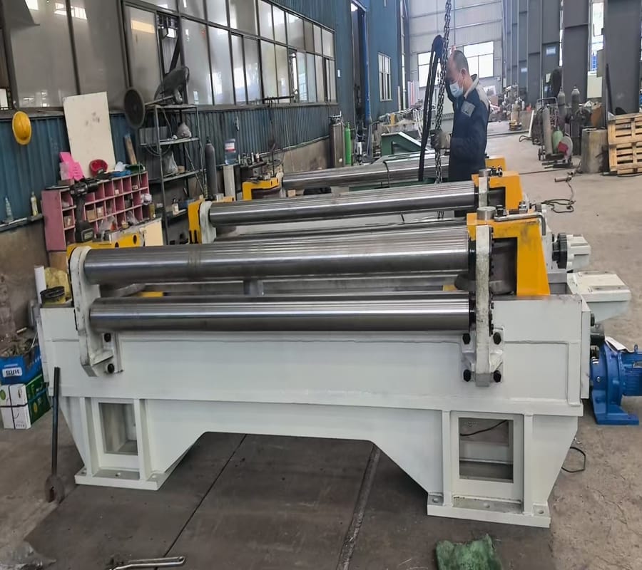 Three roll bending and forming equipment for 820-3620mm SSAW spiral welded pipe mill line