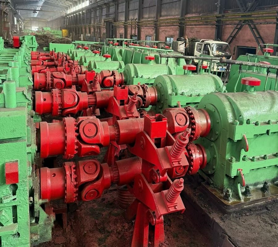 600 rebar rolling mill production line with multiple rolling stands and drive shafts